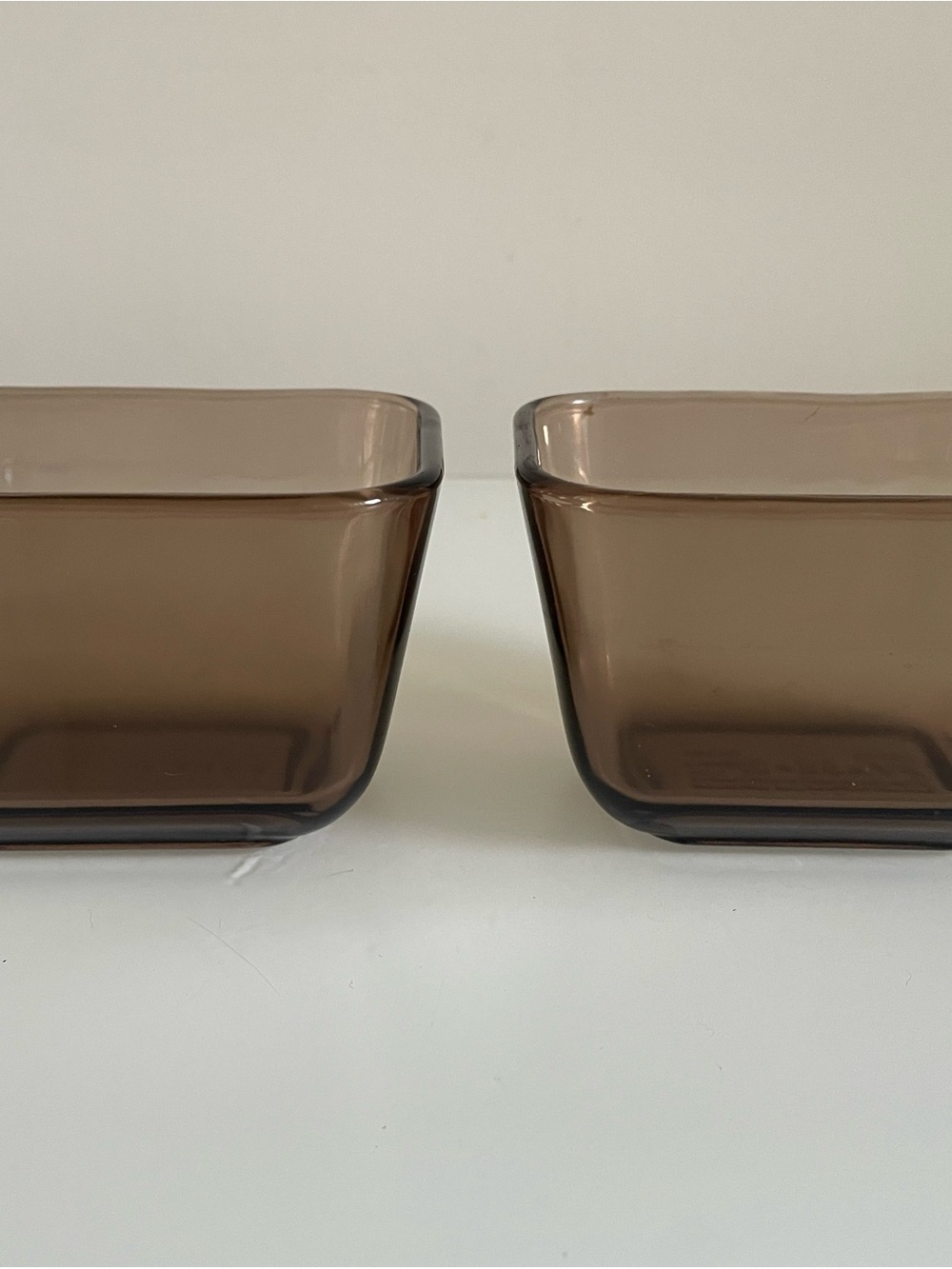 PYREX - Vintage Set of 2 Smoky Brown Glass Rectangular Small Bowls